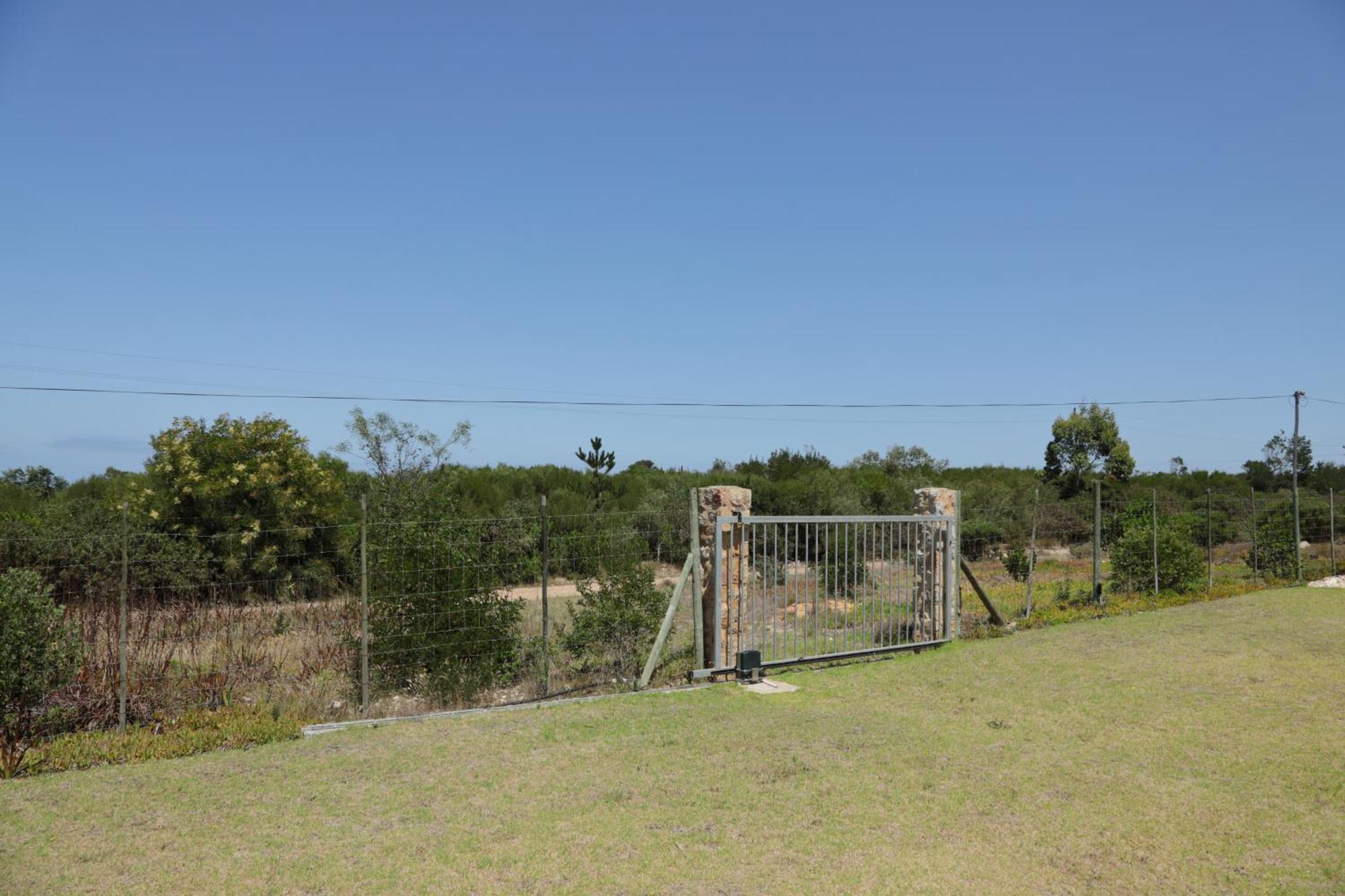 Gemstone Farm Bed & Breakfast Plettenberg Bay Exterior foto
