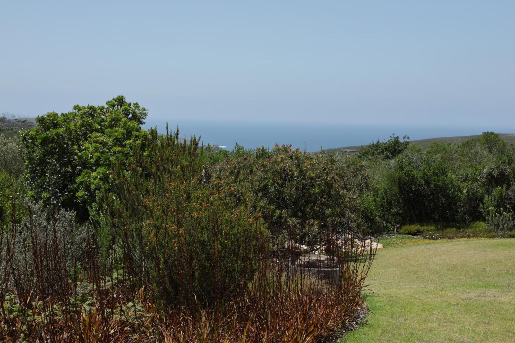 Gemstone Farm Bed & Breakfast Plettenberg Bay Exterior foto